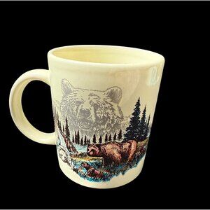 Vtg. Yellowstone National Park Bear & Forest 11oz Ceramic Coffee Tea Mug Cup